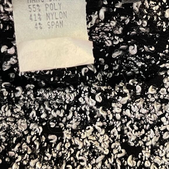 Truffles Sweater‎ - Picture 8 of 8